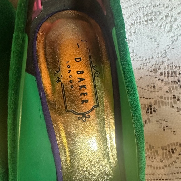 Ted Baker Green Stiletto Heels - Picture 4 of 11